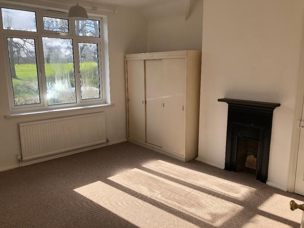 3 Bedroom End Town House To Let in Gooding Avenue, Braunstone